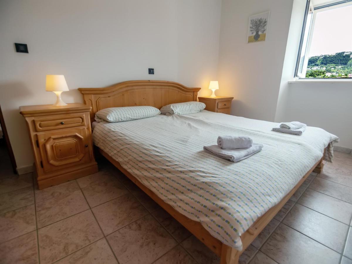 Luise - Four Towers Apartments 라브 외부 사진